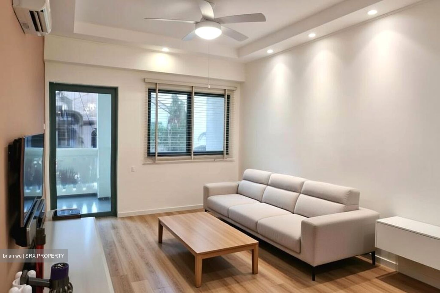 Stratford Court (D16), Condominium #534466341